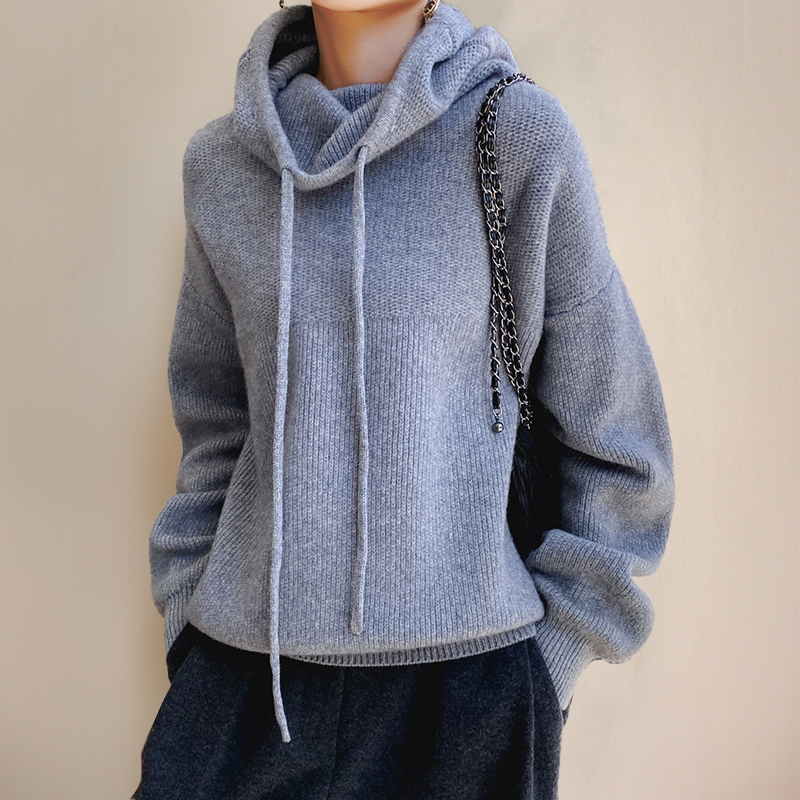 ANETTE - STRIKKET HOODIE